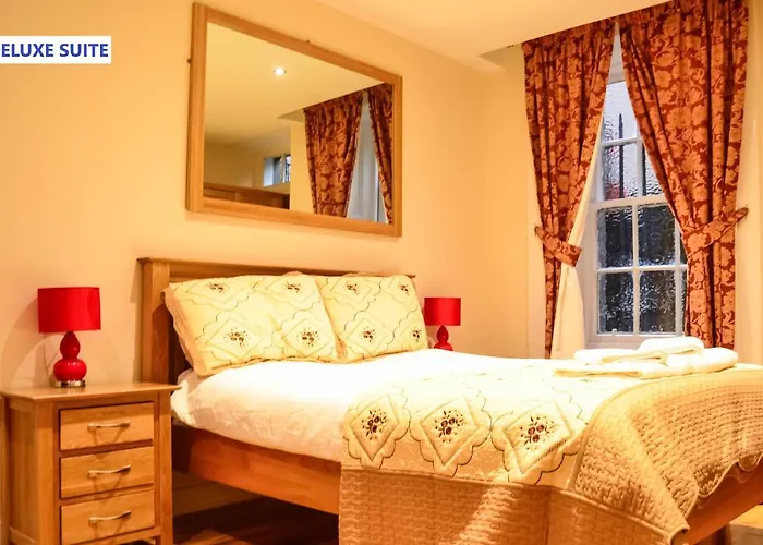 Edinburgh City Suites