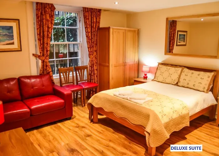 Edinburgh City Suites